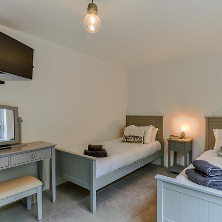 2 Bed In Tenby 85725 외부 사진