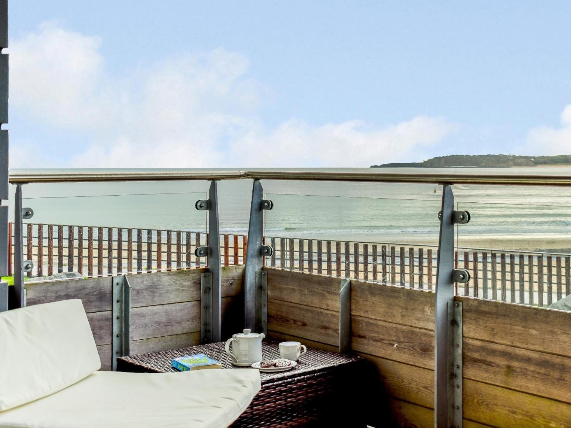 2 Bed In Tenby 85725 외부 사진